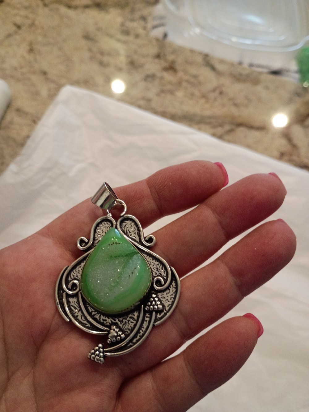 Florescent Lime Green Druzy Pendant in Intricate Setting Beautiful! - Picture 7 of 9